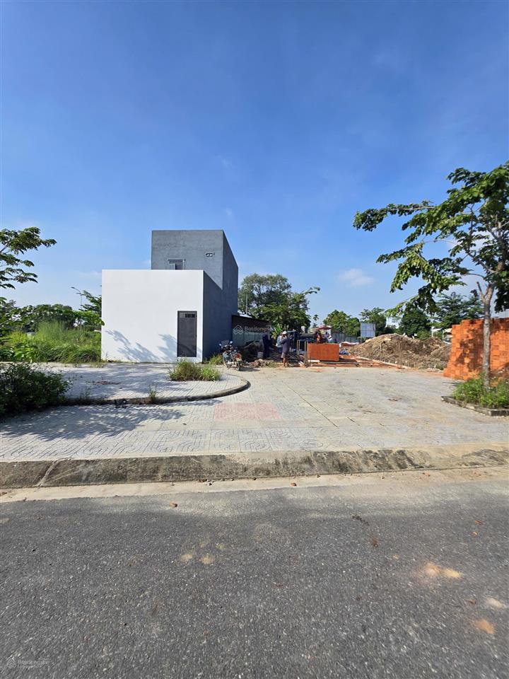 Bán đất 2 mặt tiền công viên, gần vòng xoay cầu hang và đường quốc lộ 1k p.bửu hòa tp.biên hòa cũ