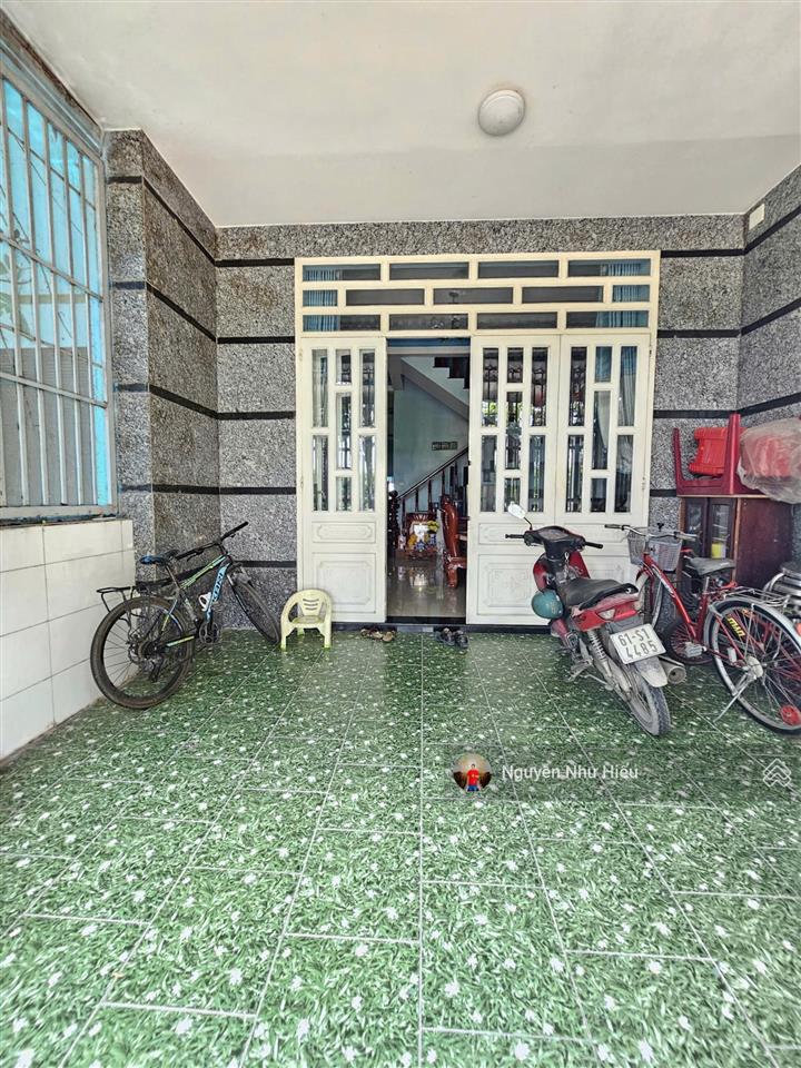 Bán nhà 1 trệt 1 lầu kdc biconsi p. tân đông hiệp tp. dĩ an
