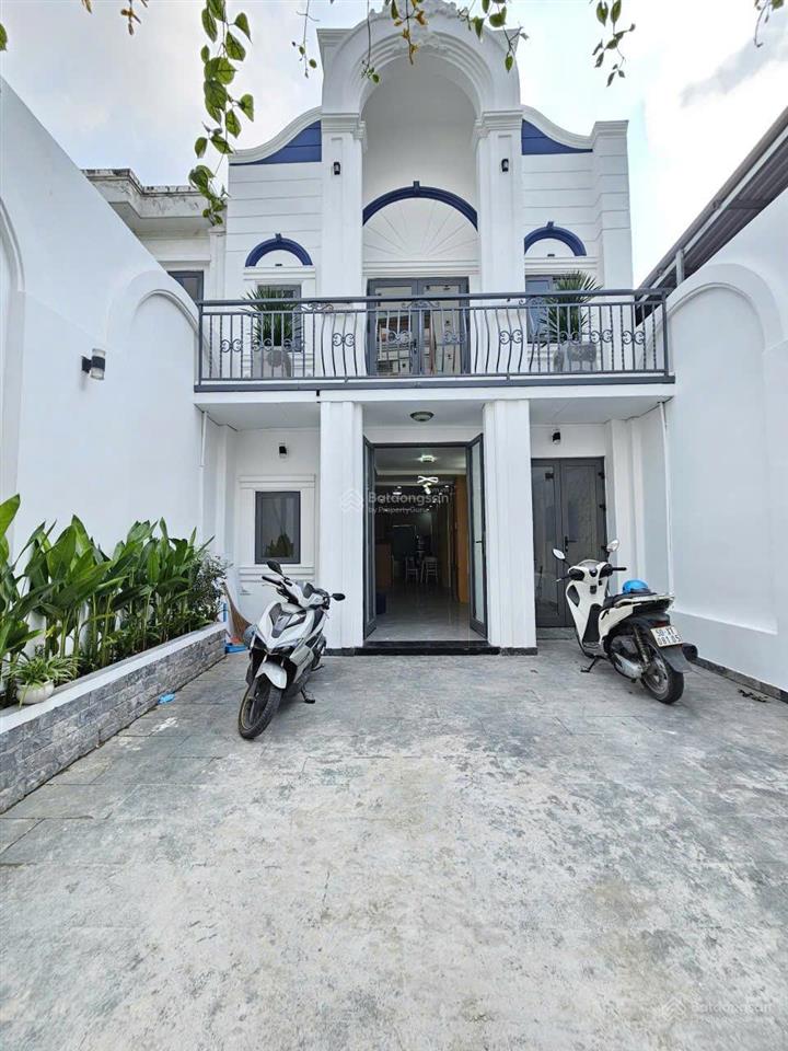 Bán nhà 1 trệt 1 lầu mt đường nguyễn đức thiệu p.dĩ an, tp.dĩ an (6x19m)