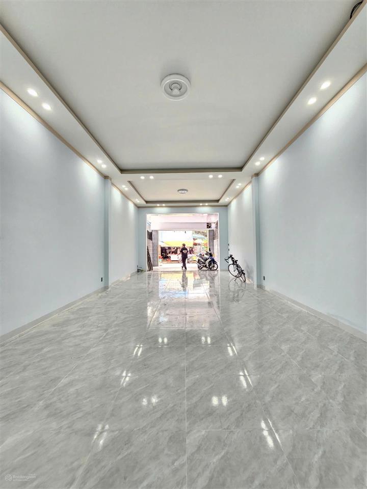 Bán nhà cấp 4 mt đường phan đăng lưu mt chợ thống nhất p.dĩ an tp.dĩ an
