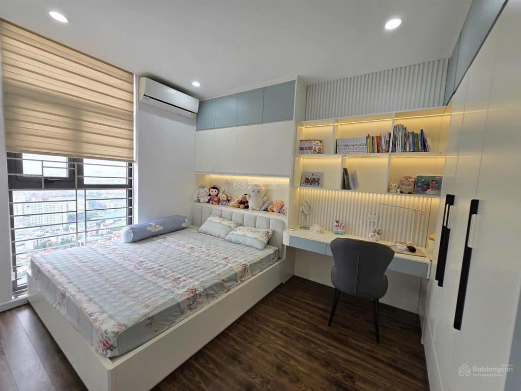 Bán căn hộ 2pn tại the terra an hưng, giá cực rẻ 4,8 tỷ, diện tích 74m2  0969 283 ***