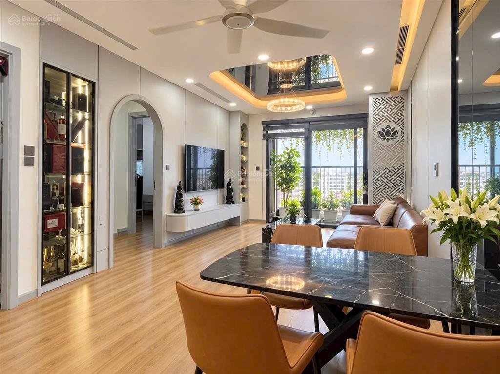 Bán căn hộ 2pn tại the terra an hưng, giá cực rẻ 4,8 tỷ, diện tích 74m2  0969 283 ***