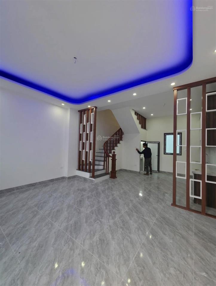 Nhà mới 3 tầng gần khu vực bệnh viện tuyến tỉnh, đại học hồng đức, đường thông ô tô đỗ cửa