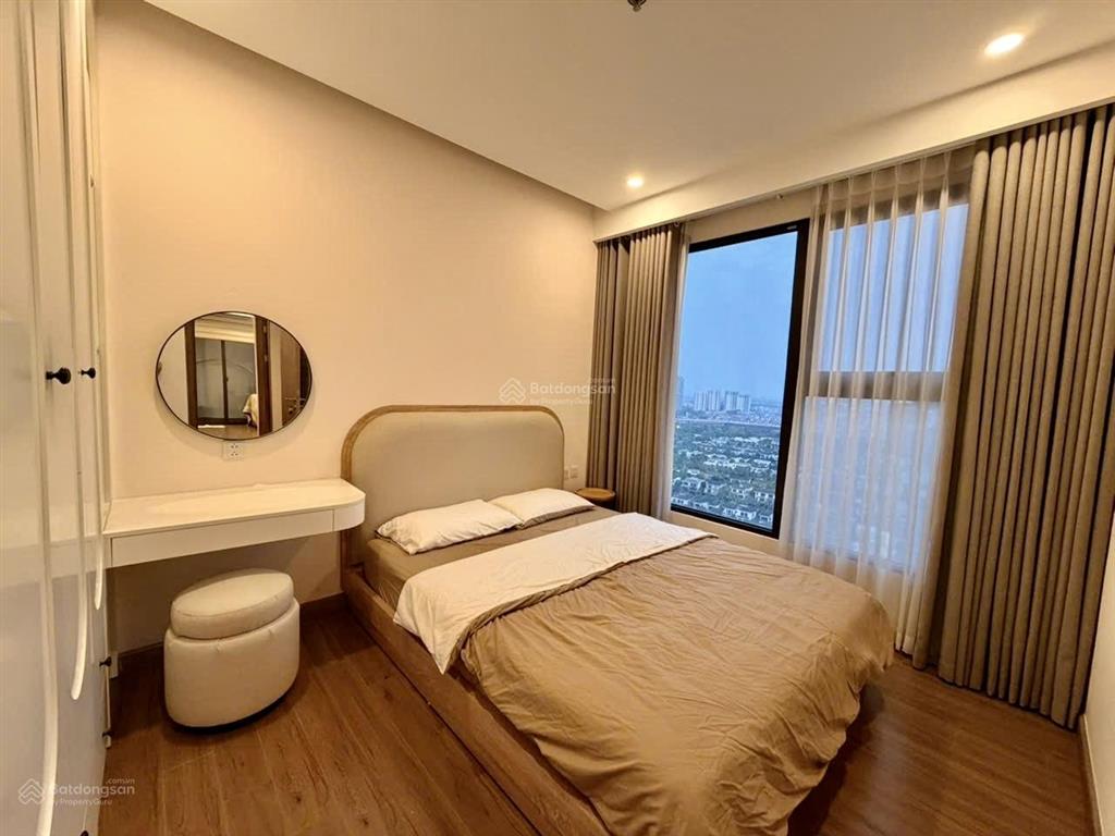 Cho thuê 2 ngủ, 68m² sử dụng, chung cư skyoasis ecopark  nội thất mới