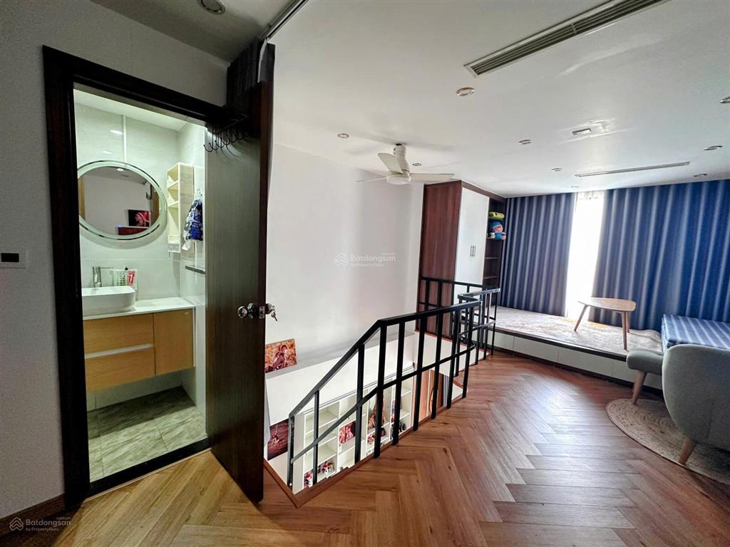 Cho thuê căn hộ mezza 1 ngủ, 60m² sử dụng, chung cư skyoasis ecopark, view đảo