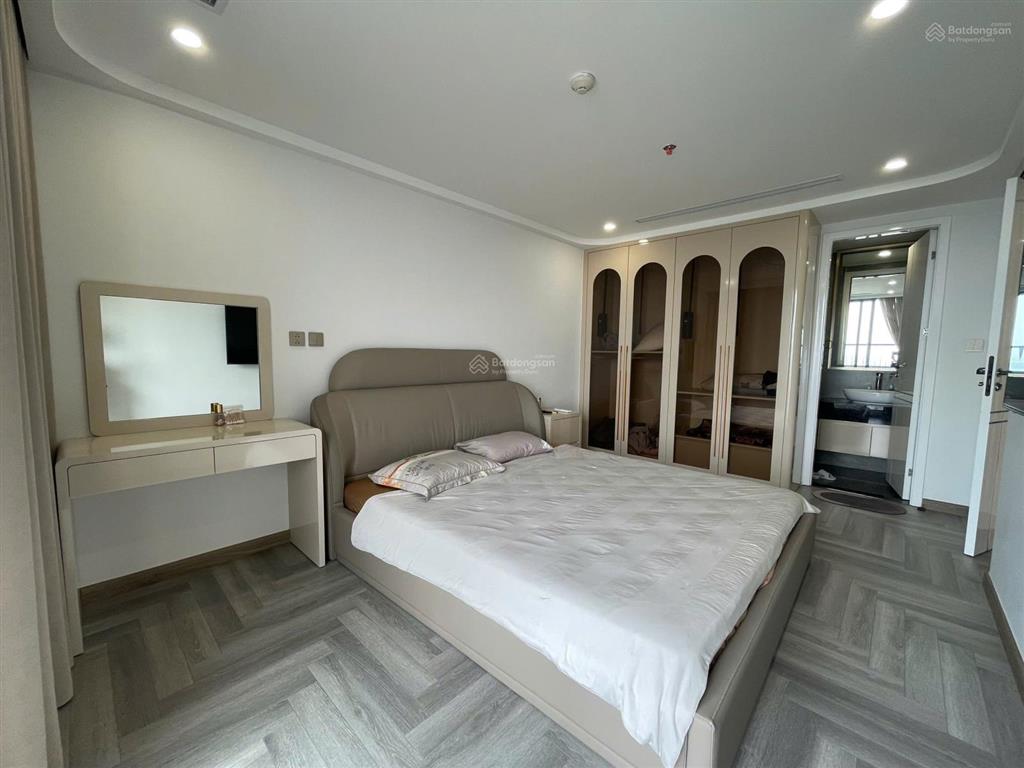Cho thuê 2 ngủ duplex, 150m2 sử dụng tại tòa landmark ecopark