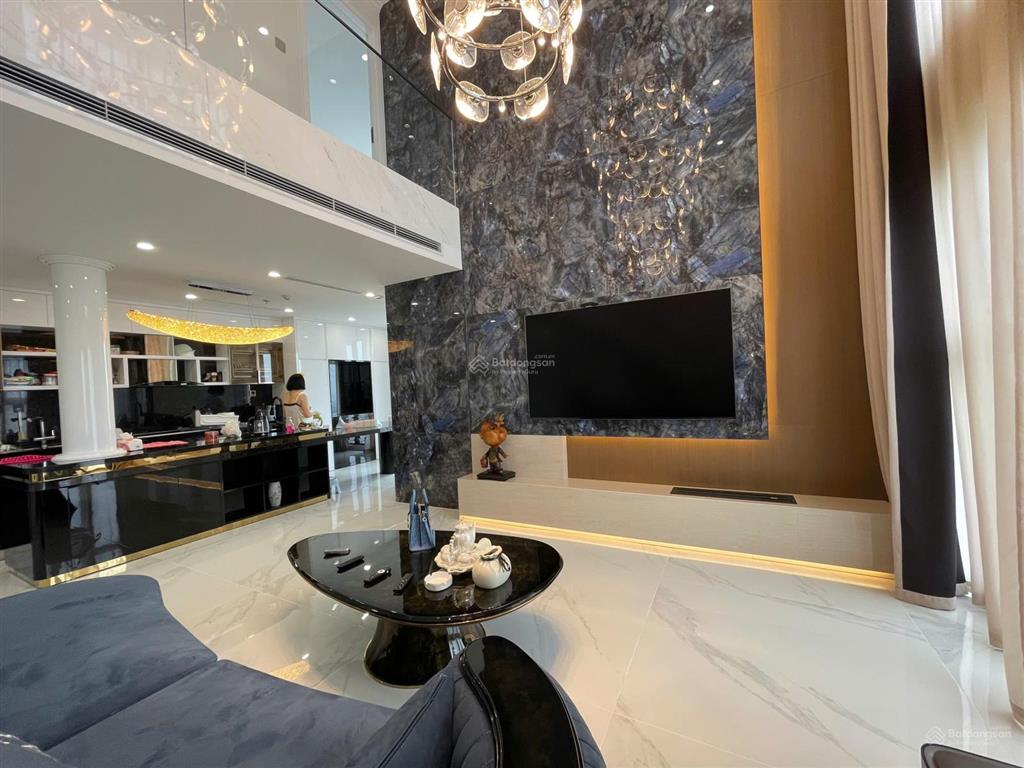 Cho thuê 2 ngủ duplex, 150m2 sử dụng tại tòa landmark ecopark