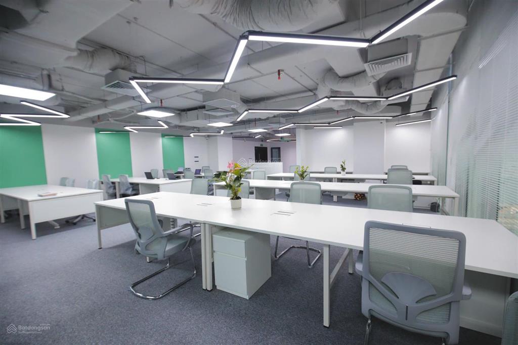 Bán vp tại vinaconex diamond tower, 13,2 tỷ, 233 m2, giá tốt, tặng nội thất 1,2 tỷ, dòng tiền 80m/t