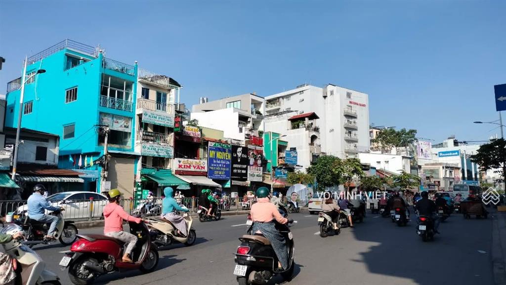 Bán nhà mặt tiền nguyễn văn cừ quận 5, 3 tầng, ngang 10.9x14m, 139m2