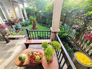 Bán biệt thự sân vườn cống quỳnh quận 1, 335m2, 13.15x 25.5, 3 tầng, 62 tỷ.