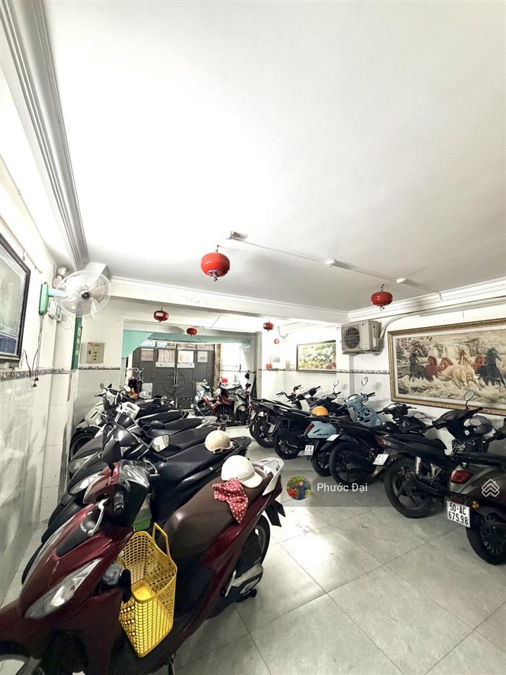 Chdv phạm văn bạch, ngang 5.2 dài 20, 5 tầng, q.tân bình, thu về 50tr/tháng