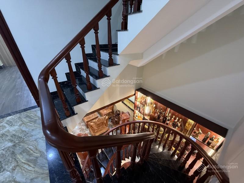 [gấp bán]mặt tiền quách hữu nghiêm, 16 tỷ  4 tầng, 133 m2, phú thạnh, q.tân phú, hcm