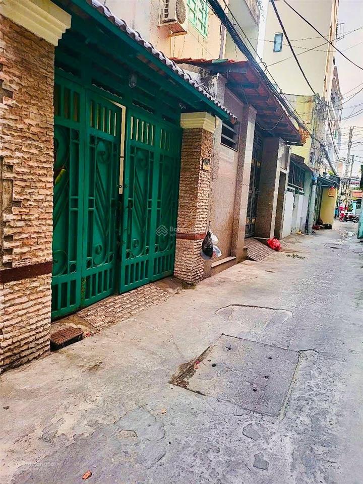 [giá siêu tốt]125m2,3 tầng, 9.5 tỷ, 7 phòng ngủ, phù hợp chdv dòng tiền khai thác cực tốt