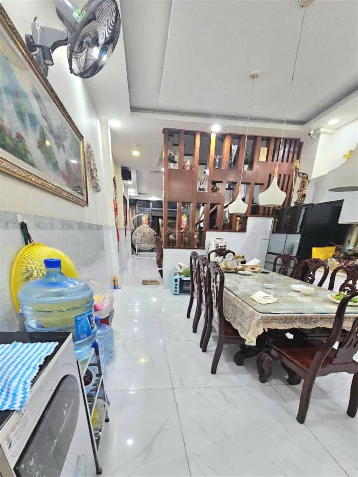 Gấp bán giảm tiếp 500tr  mặt tiền kdoanh nhà mới 4 tầng 80m2 cạnh hòa bình , đầm sen