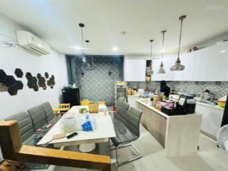 Tên lửa  nhà mới đẹp 4 tầng 5x 19m