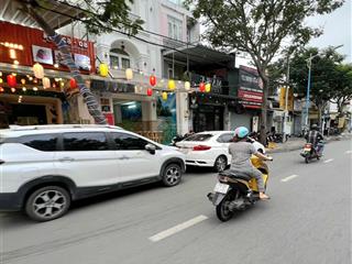 Mặt tiền kdoanh tân phú  4 tầng , ngang 4m  cựk gấp