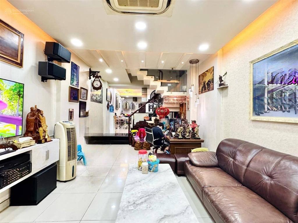 Nhà đẹp 4 tầng 4x 20m  xe hơi ngủ nhà  vip tân sơn nhì  nhik 9t