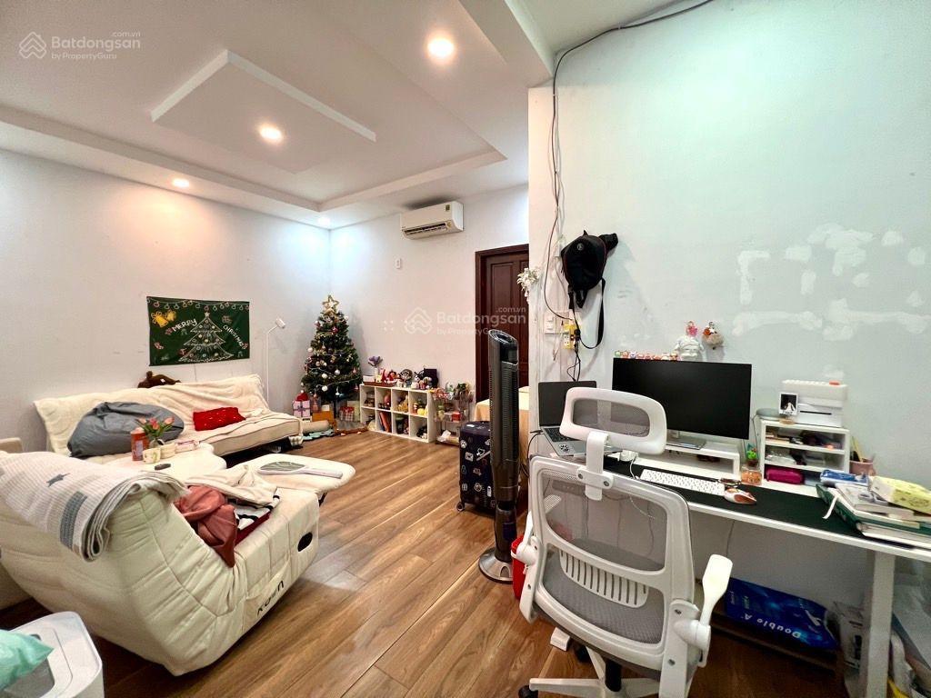 Nhà đẹp 4 tầng khu biệt thự cao tầng hxt  6x 20m  p.tân sơn nhì