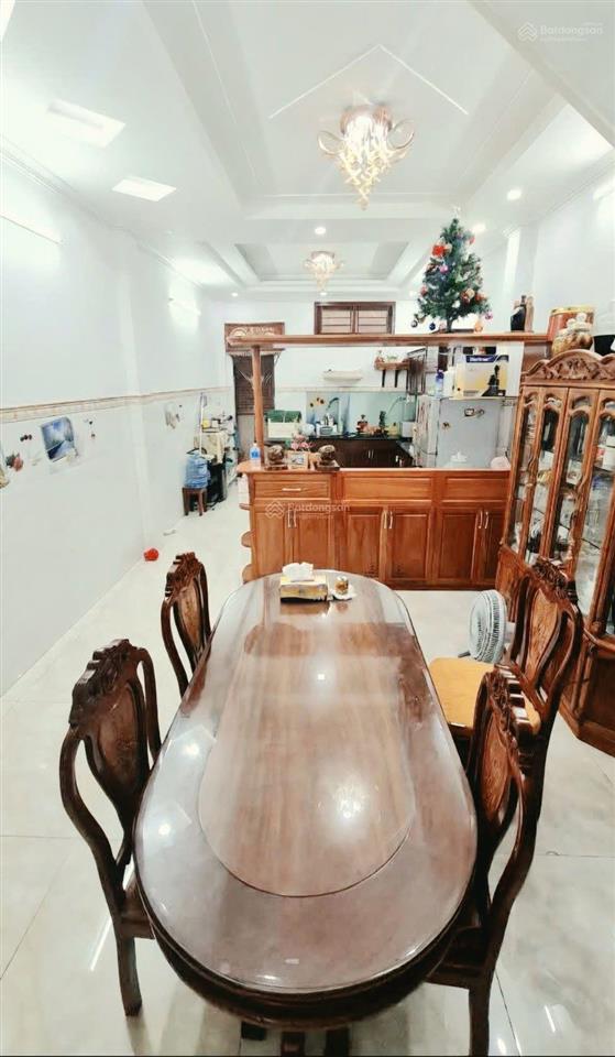 Mặt tiền kinh doanh sầm uất  nhà mới đẹp 4 tầng 80m²  ngay lê văn quới