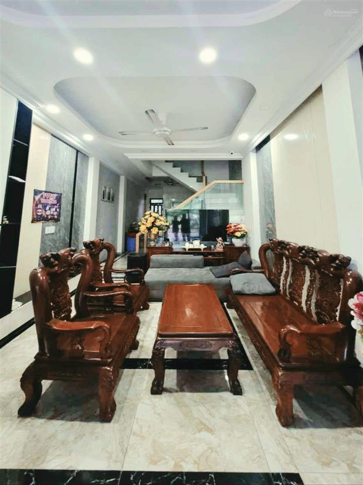 Nhà đẹp 4 tầng, khu phân hẻm xe tải 7m, 5x11m
