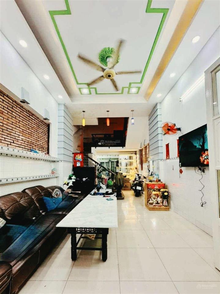 Mặt tiền kinh doanh nhà đẹp 4 tầng 4,2x19m phố ẩm thực nguyễn sơn