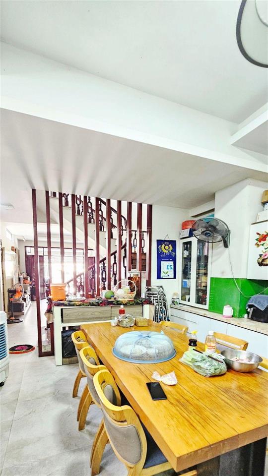 Mặt tiền kinh doanh ngay chợ tân hương  5 tầng 75m²  giá 7,xt