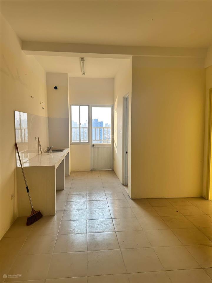 Bán chcc kđt vĩnh hoàng hoàng mai. dt 65m2. 2pn + 1wc. giá 5 tỷ. 0964 835 ***