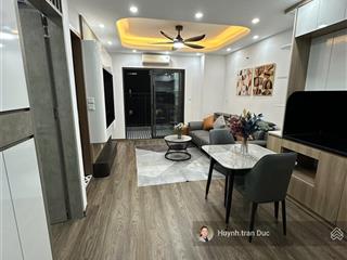 Bán chcc ba hàng a  282 lĩnh nam  hoàng mai. dt 85m2. 3pn + 2wc. giá 5,85 tỷ.  0964 835 ***