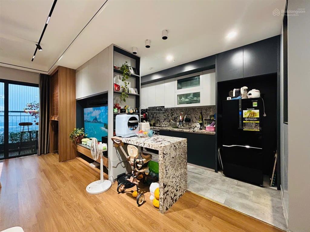 Bán chcc green park phương đôngtrần thủ độ  hm. dt 82m2. 2pn+2wc. giá 7,5 tỷ. . 0964 835 ***