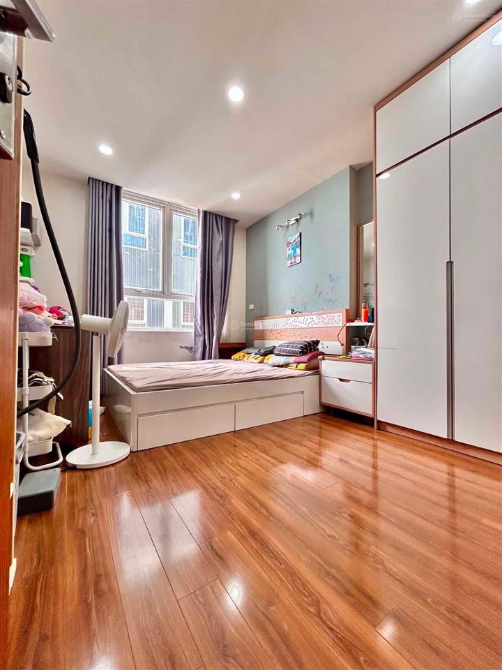 Bán ch 2pn, 2wc tại chung cư 122 vĩnh tuy, 5,9 tỷ, 68m2, hai bà trưng, hà nội