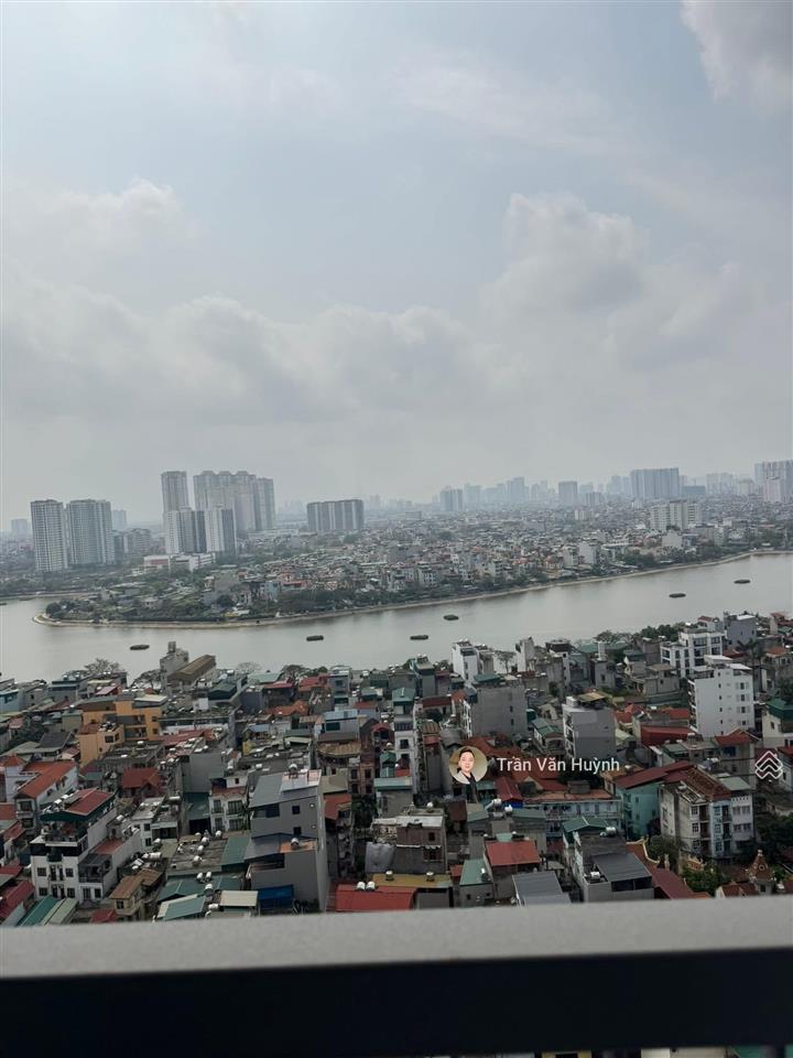 Bán chcc ct36a định công. diện tích 60m2, 2 ngủ 2 vệ sinh. view hồ. giá 4,7 tỷ có tl