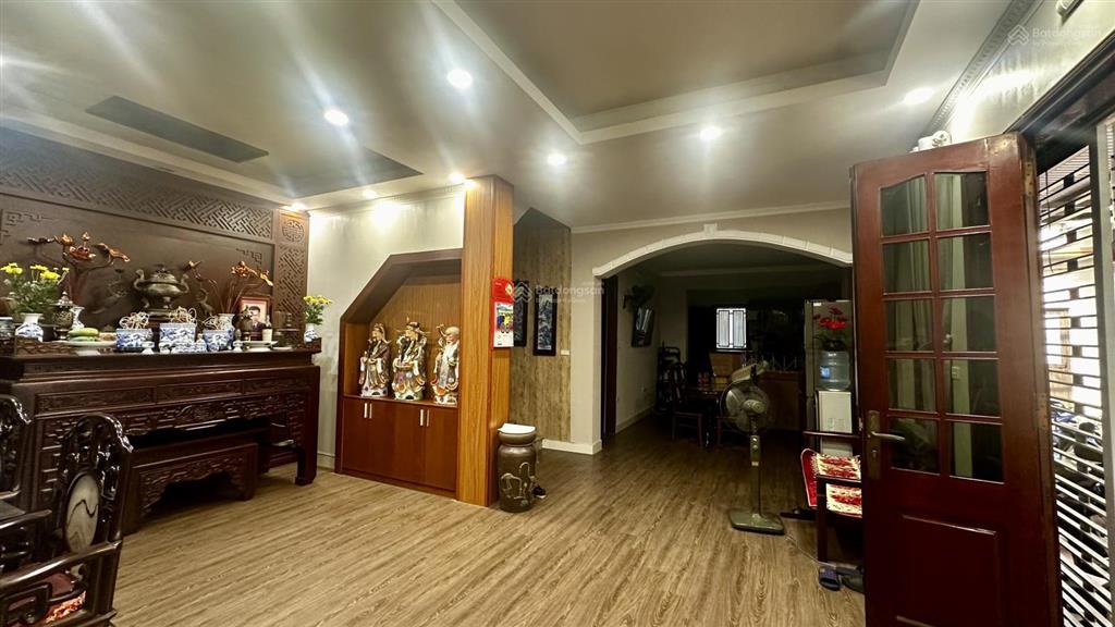 Bán nhà xuân đỉnh 156m2, mặt tiền 9m, giá thoả thuận