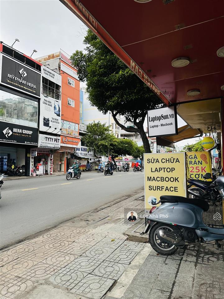 Bán gấp nhà cmt8, 32m2, chỉ 3.xx
