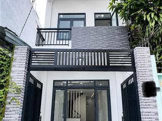 Nhà mặt tiền p.12  dt khủng 62m2 3 tầng hoàn công  ga metro nguyễn hồng đào  chủ ngộp chỉ 10.9tỷ