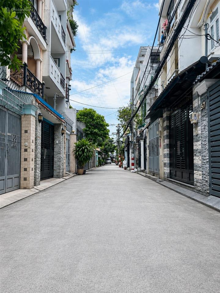 Nhà mặt tiền p.12  dt khủng 62m2 3 tầng hoàn công  ga metro nguyễn hồng đào  chủ ngộp chỉ 10.9tỷ