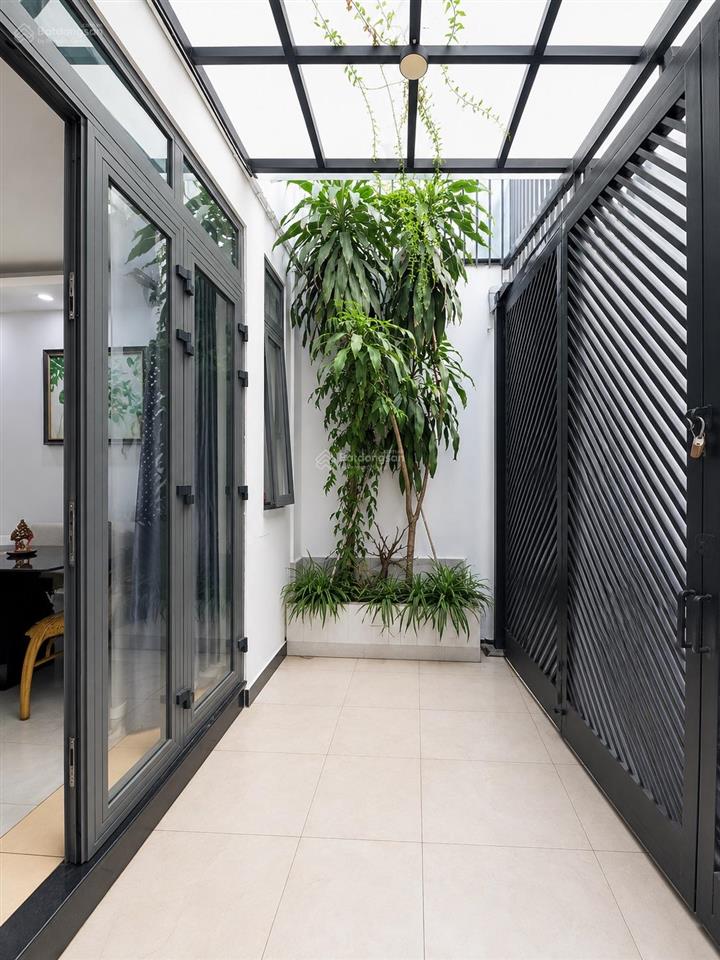Giáp phú nhuận  52.5m2  7.6tỷ bùi thị xuân  4 tầng tặng hết nội thất  4x13m  thương lượng tốt
