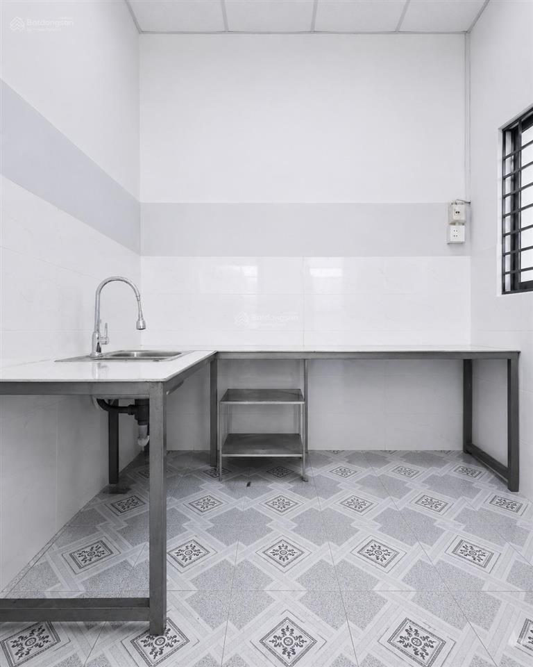 Kế bên phú thọ dt khủng 40m2 4.8tỷ  trước nhà 4 mét  tiện xây chdv  1 căn ra hẻm xe tải thông