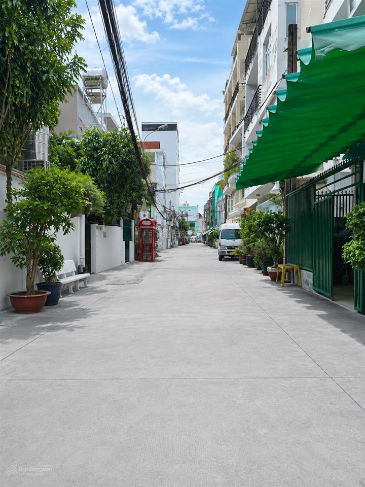 Hoà hưng  q10  dt 55m2  6.39tỷ không tod  2 tầng nở hậu  hẻm ô tô vài căn  không thể so sánh