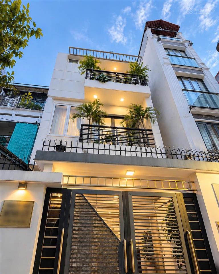 Dt khủng 102m2  phạm văn hai 10.99tỷ  5pn  4 tầng hoàn công  sổ nở hậu  bank định giá 12,5 tỷ