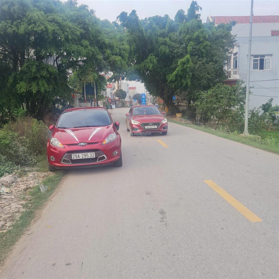 Bán đất đấu giá xuân phú, yên dũng, bắc giang  90m2  mt 5m. đường 32m giá 4 tỷ