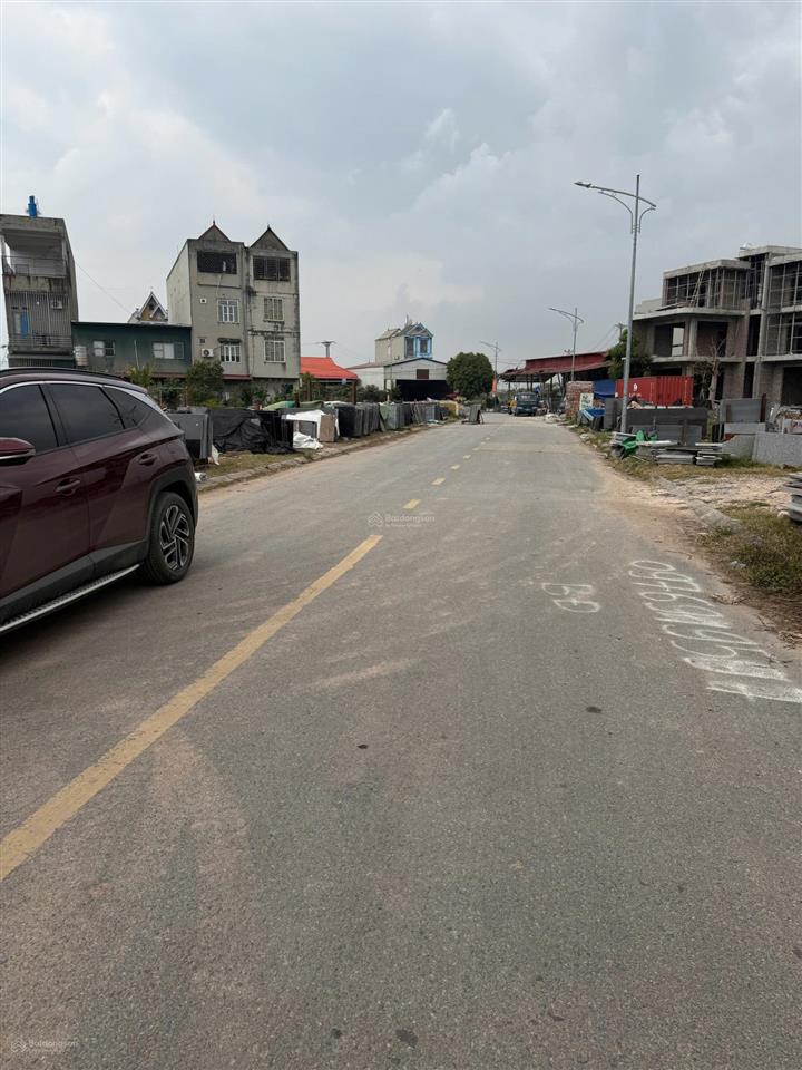 Bán đất nguyễn thế nho, phường bích động, thị xã việt yên, bắc giang. 100m2, mt 5m. giá 3,4 tỷ