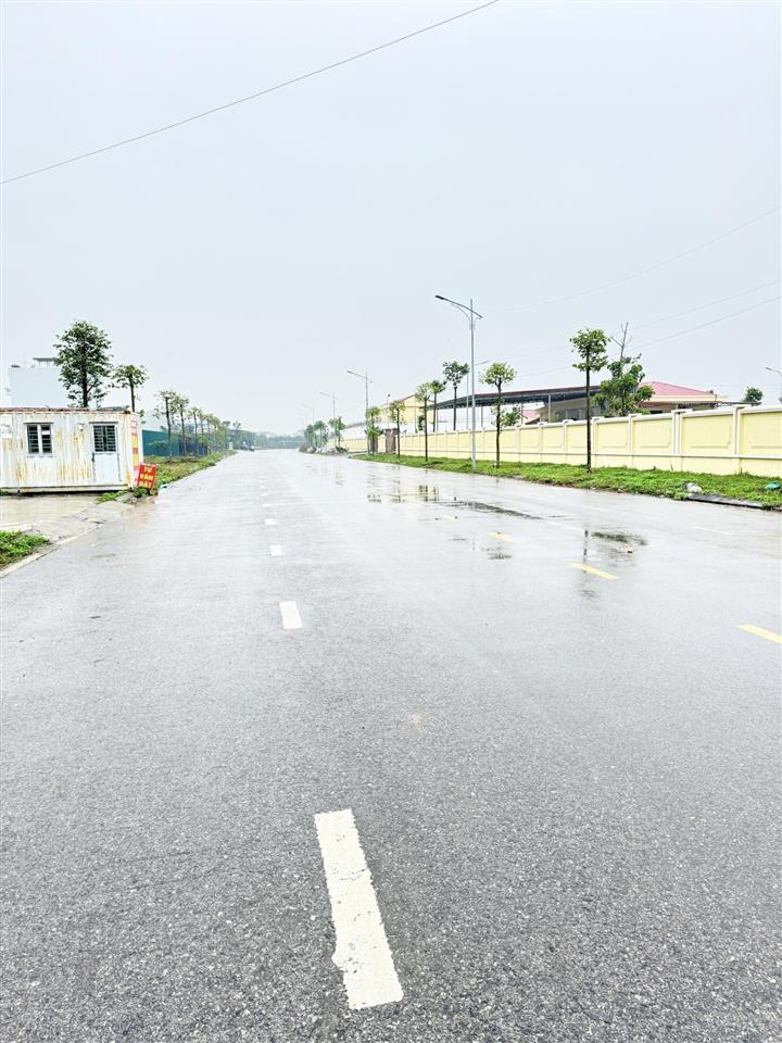 Bán đất tdp kiểu, phường bích động, thị xã việt yên, bắc giang. 81,6m2, mt 5,5m. giá 2,9 tỷ