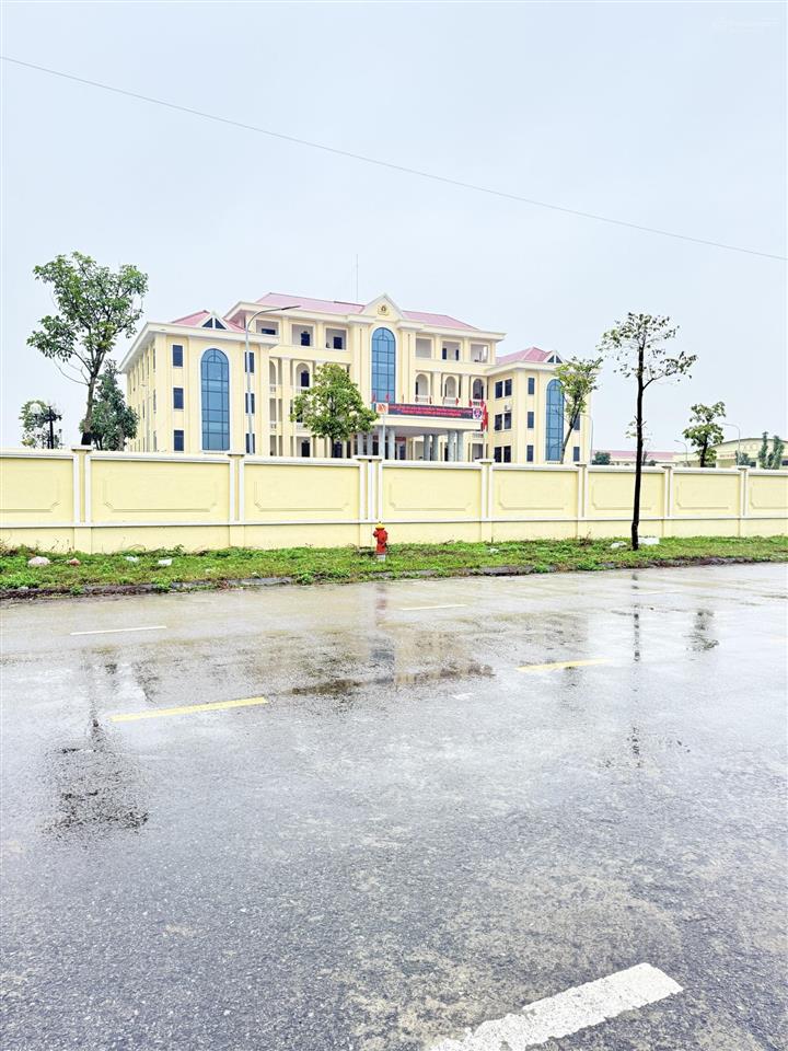 Bán đất tdp kiểu, phường bích động, thị xã việt yên, bắc giang. 81,6m2, mt 5,5m. giá 2,9 tỷ