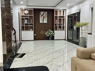 Phân lô ô tô vào nhà tại hoàng đạo thành  kim giang 6 tầng thang máy. giá 17 tỷ.  0989 388 ***