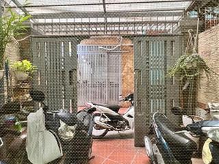 Trần duy hưng diện tích 50m x 5 tầng. ngõ thông. gần hồ. giá 12 tỷ hơn.  0989 388 ***