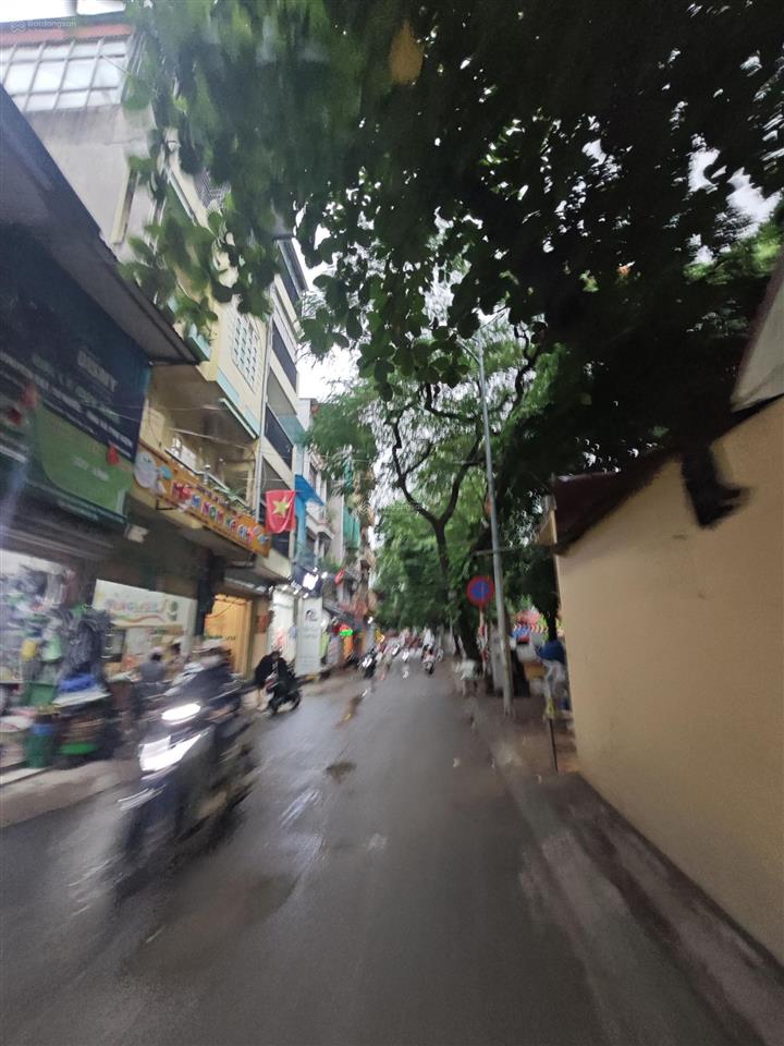 Mặt phố khương trung diện tích 95m2. sau quy hoạch cực đẹp 54m2, mặt tiền 7m. giá đầu tư
