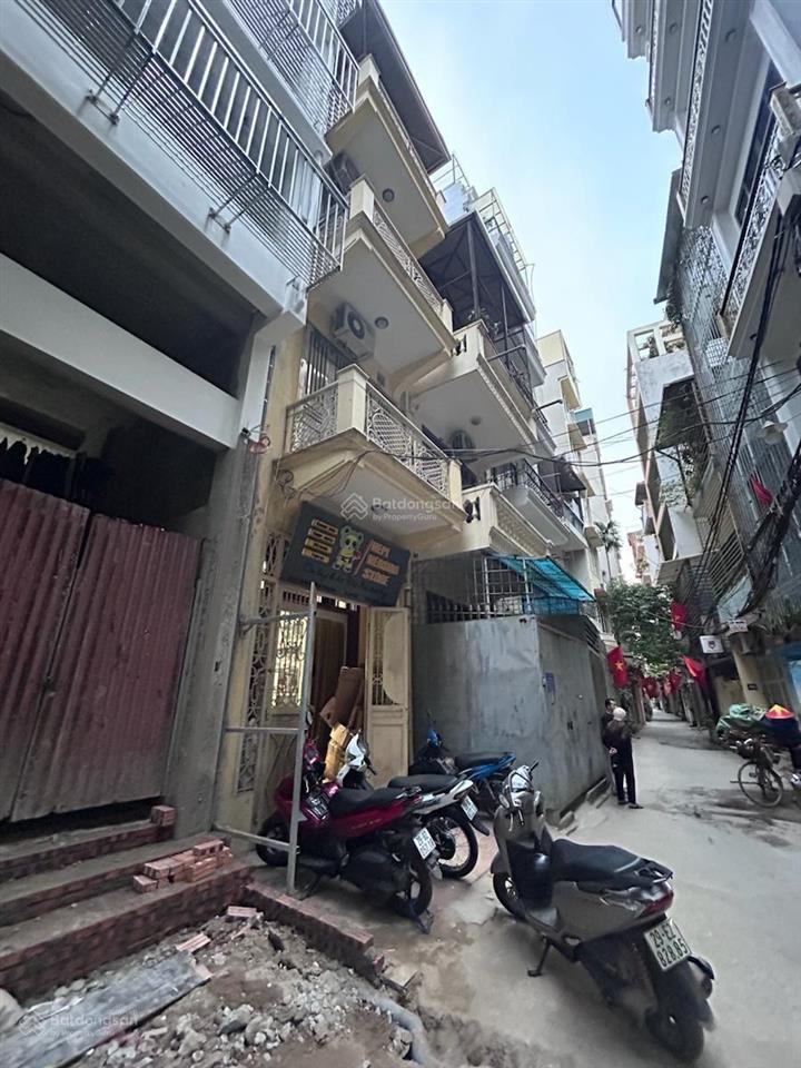 Trường chinh đất lô góc chỉ cách phố, ô tô 20m mặt tiền lô góc 27m. giá tốt.