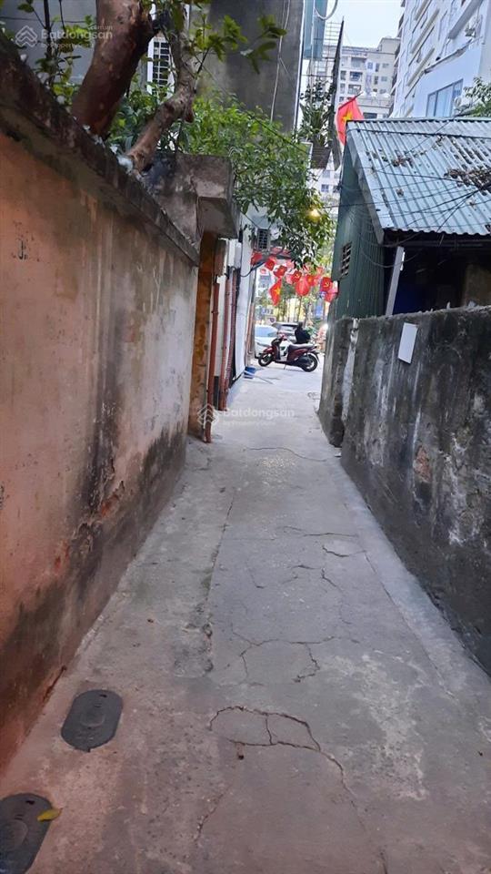 Trường chinh đất lô góc chỉ cách phố, ô tô 20m mặt tiền lô góc 27m. giá tốt.
