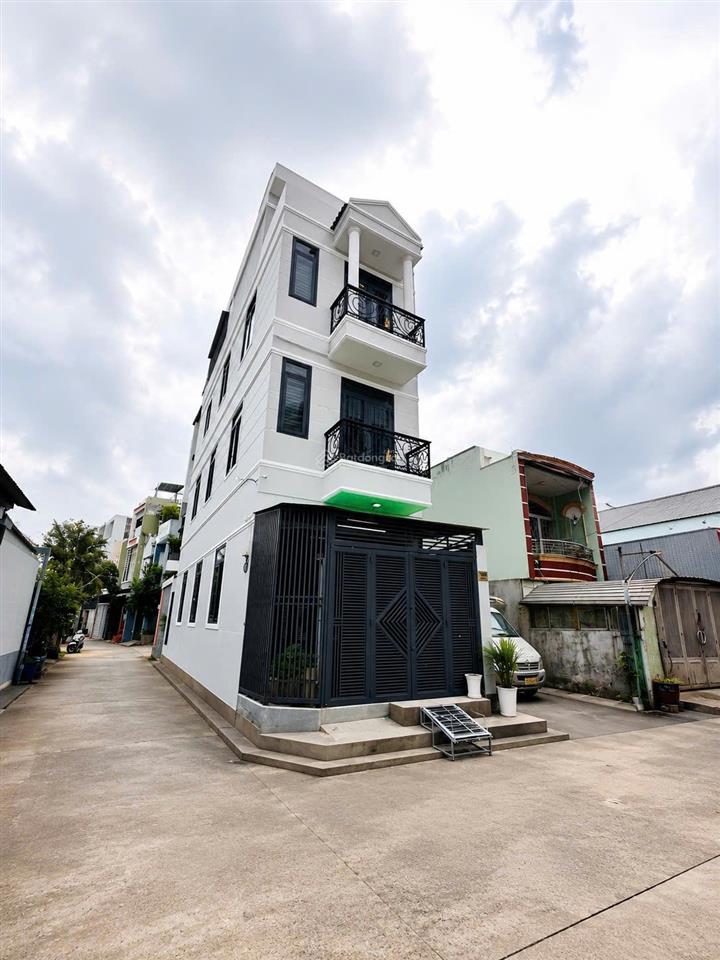 Hotđất linh đông(67.2m2)full thổ cưngay phạm văn đồngđường thông xe tảikdc hiện xd cao tầng
