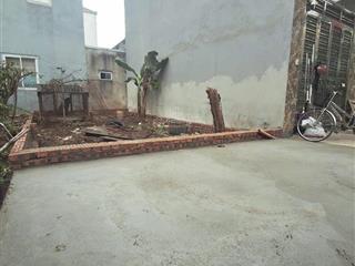 Chính chủ gửi bán mảnh đất 40m hiếm gần hồ lại đà  tại thôn lại đà, xã đông anh. hn.